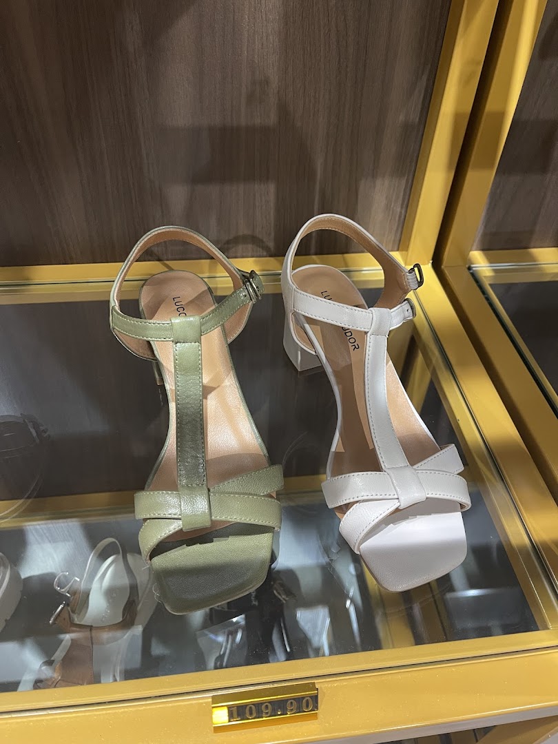 Lucca Vudor  Rad Russel