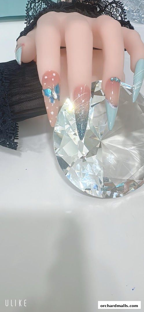 Lucky Nails and Beauty