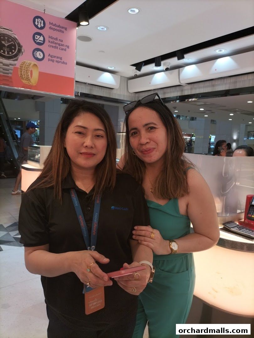 Maxi-Cash Lucky Plaza