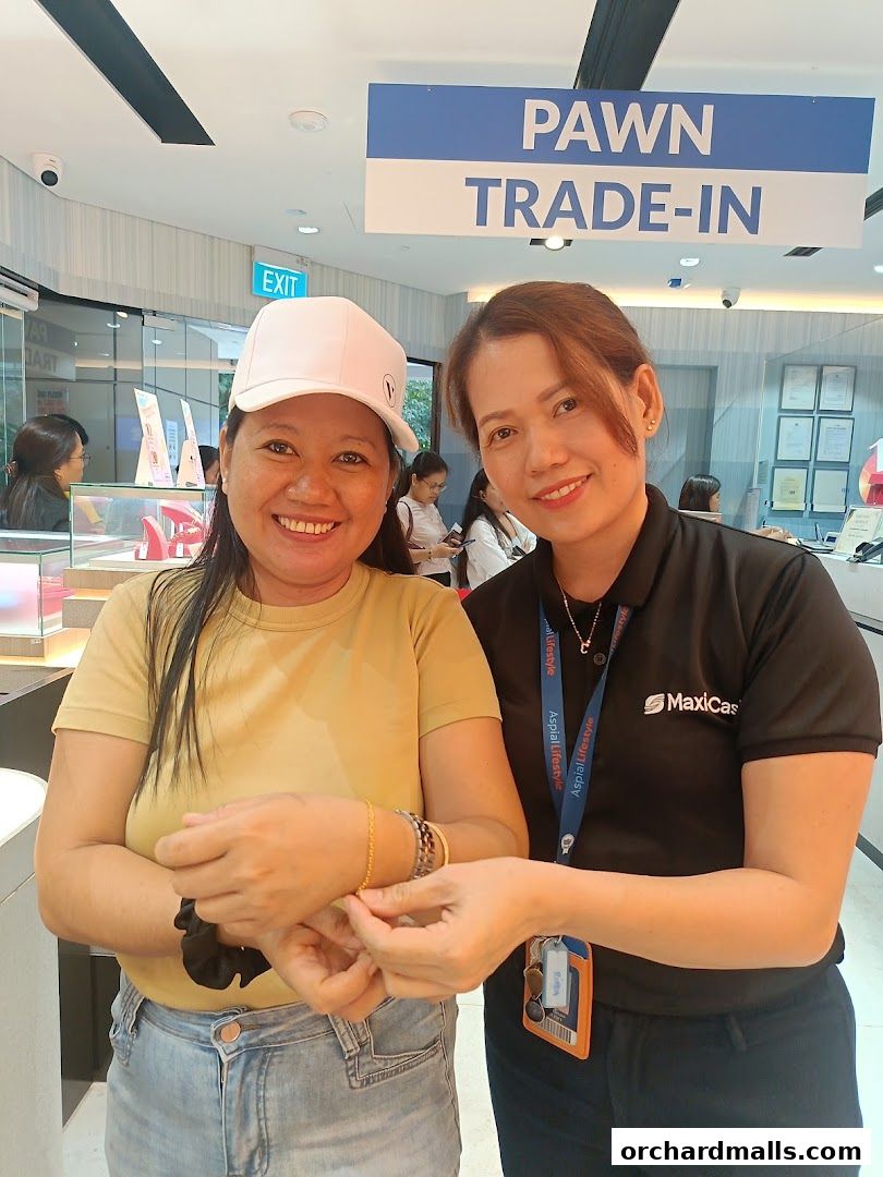 Maxi-Cash Lucky Plaza