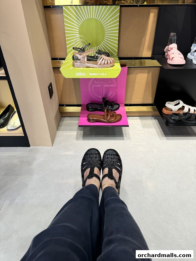 MELISSA  Wisma Atria