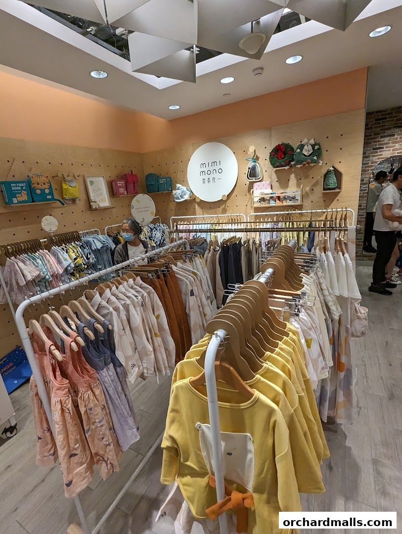 mimi mono 奈美良一 Singapore  TANGS at Tang Plaza, 2F