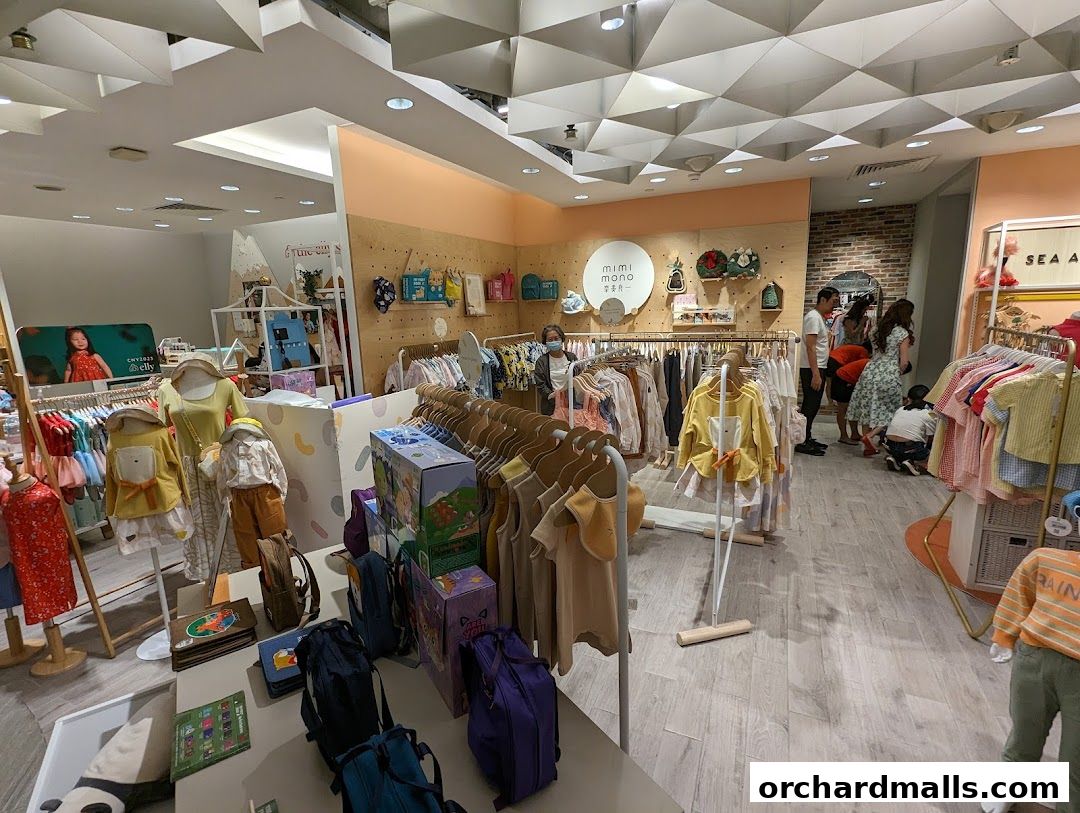 mimi mono 奈美良一 Singapore  TANGS at Tang Plaza, 2F