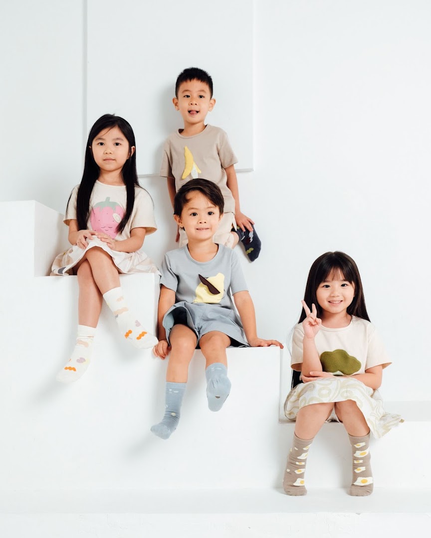 mimi mono 奈美良一 Singapore  Wheelock Place 03-13 Flagship Store