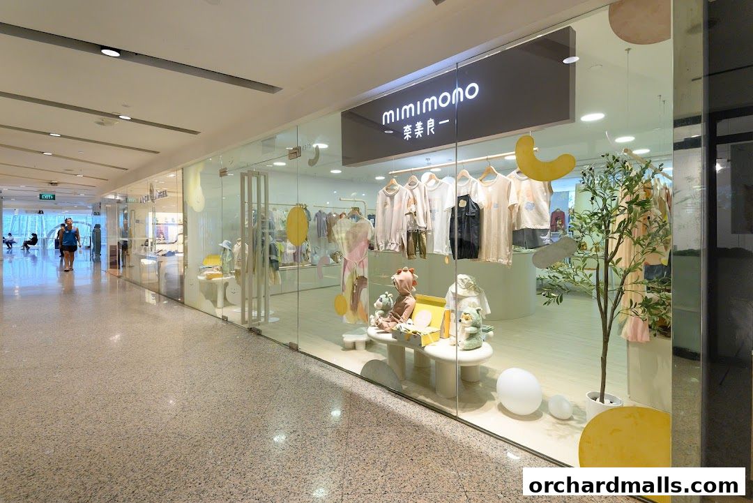 Mimi momo children's clothing store with a bright and playful window display.