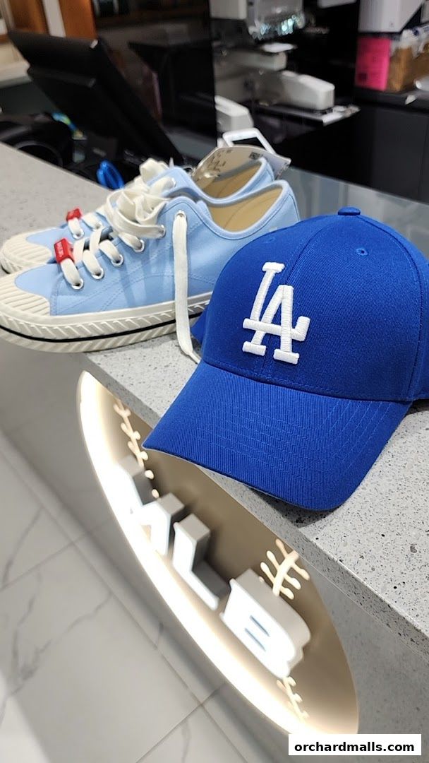 MLB Mandarin Gallery