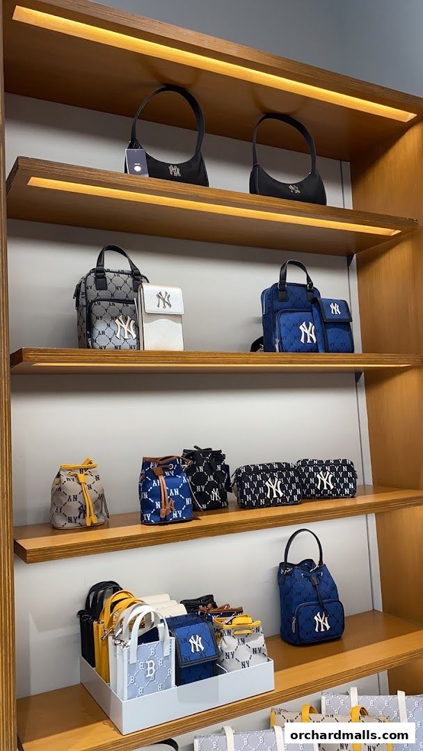 MLB Mandarin Gallery