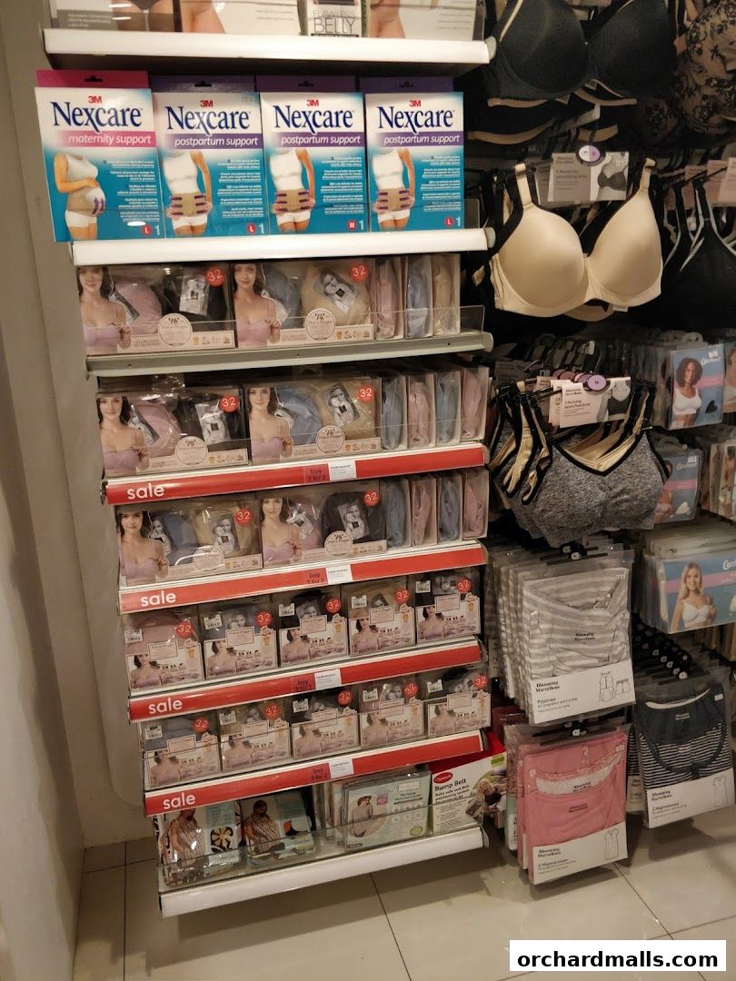 Mothercare Experience Store - Paragon