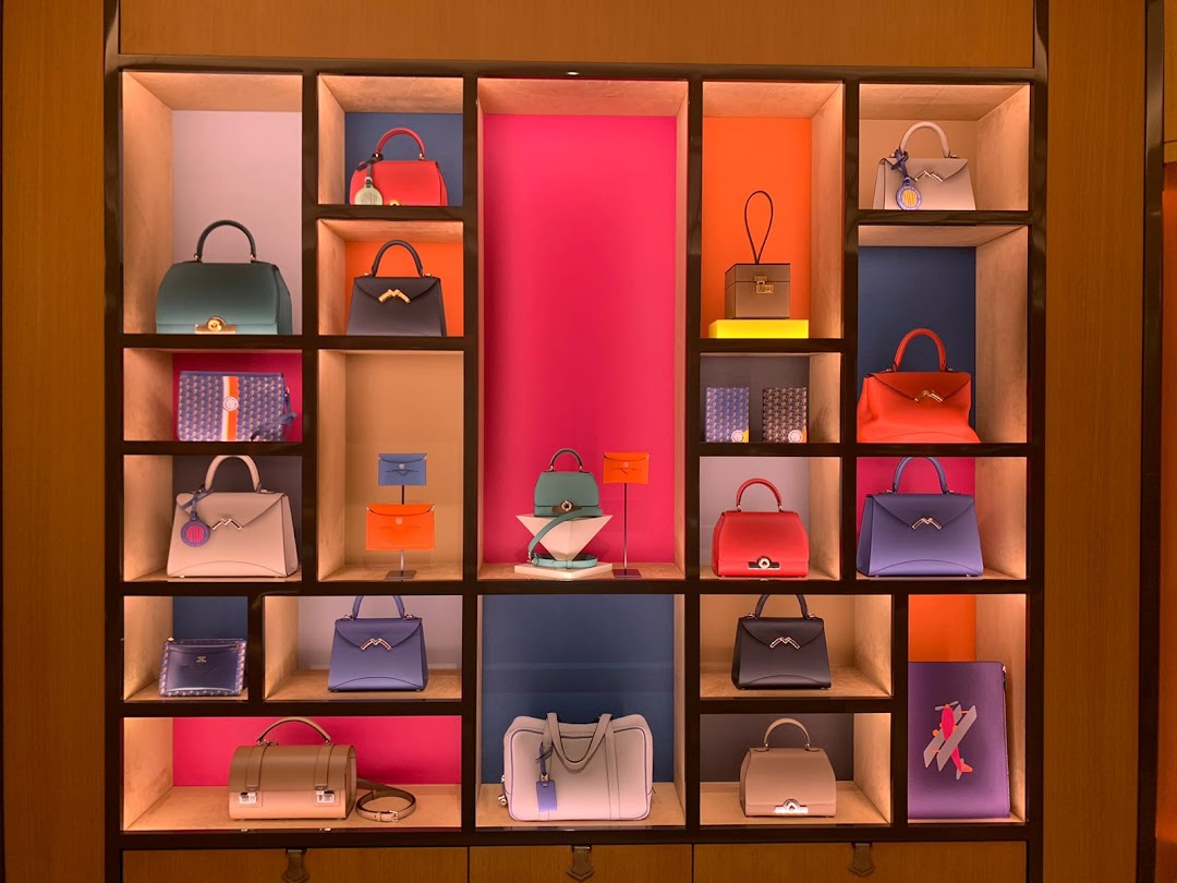 MOYNAT Singapore Takashimaya Store