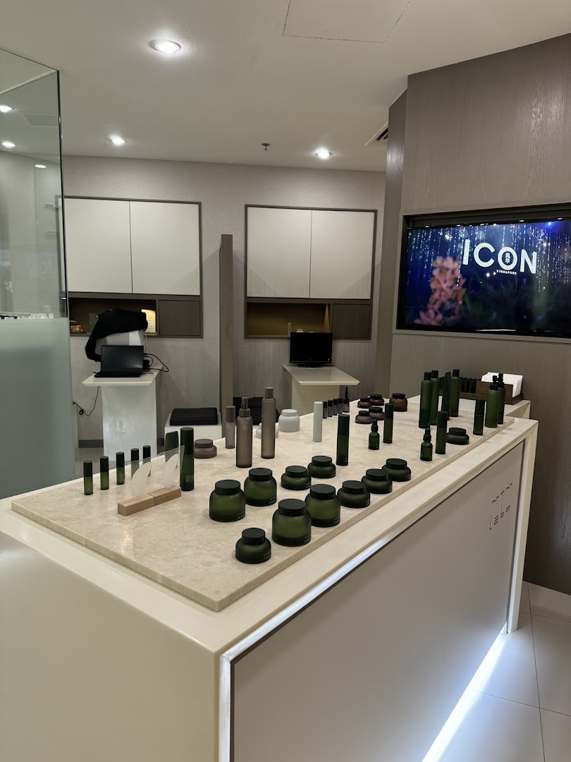 mtm labo  Wheelock Place