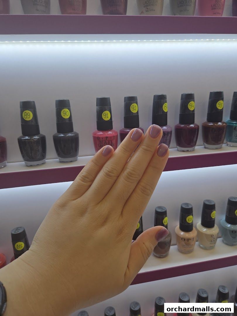 Nail Polish by Xumi