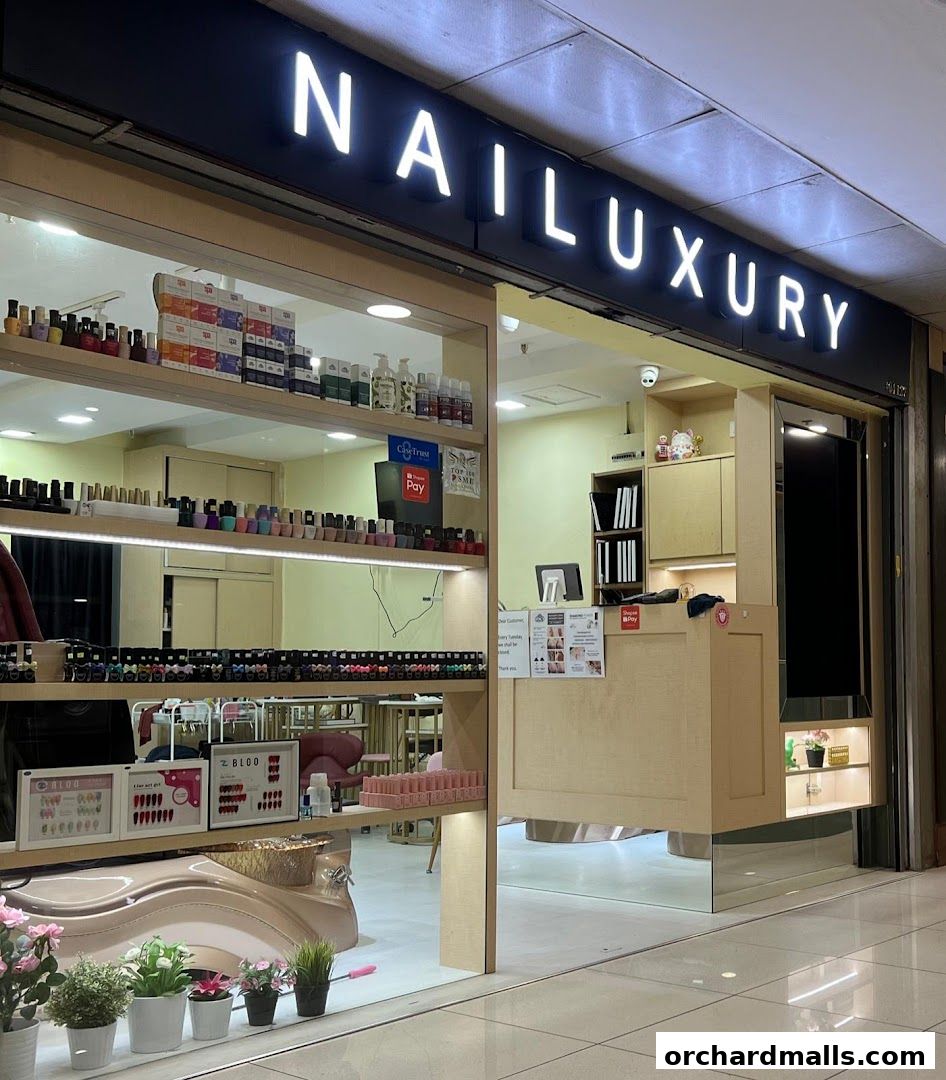 Nailuxury