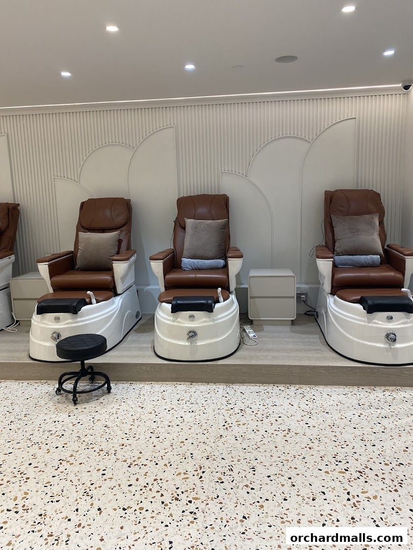 Nailz Haus - Mandarin Gallery