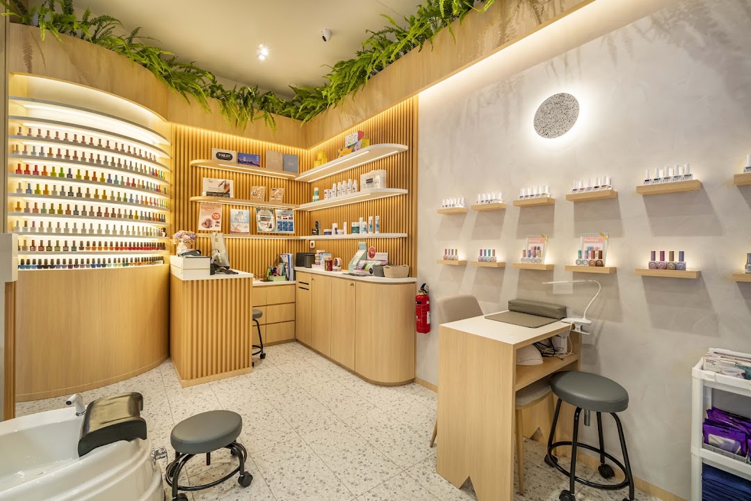 Nailz Treats  ION Orchard