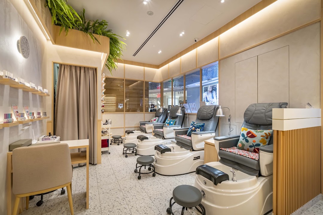 Nailz Treats  ION Orchard