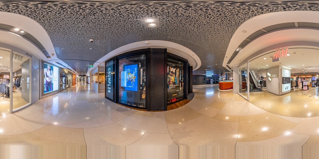 Nailz Treats  ION Orchard