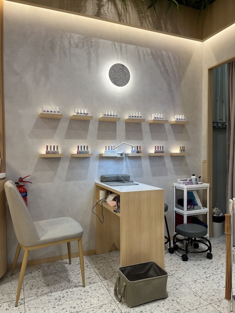 Nailz Treats  ION Orchard