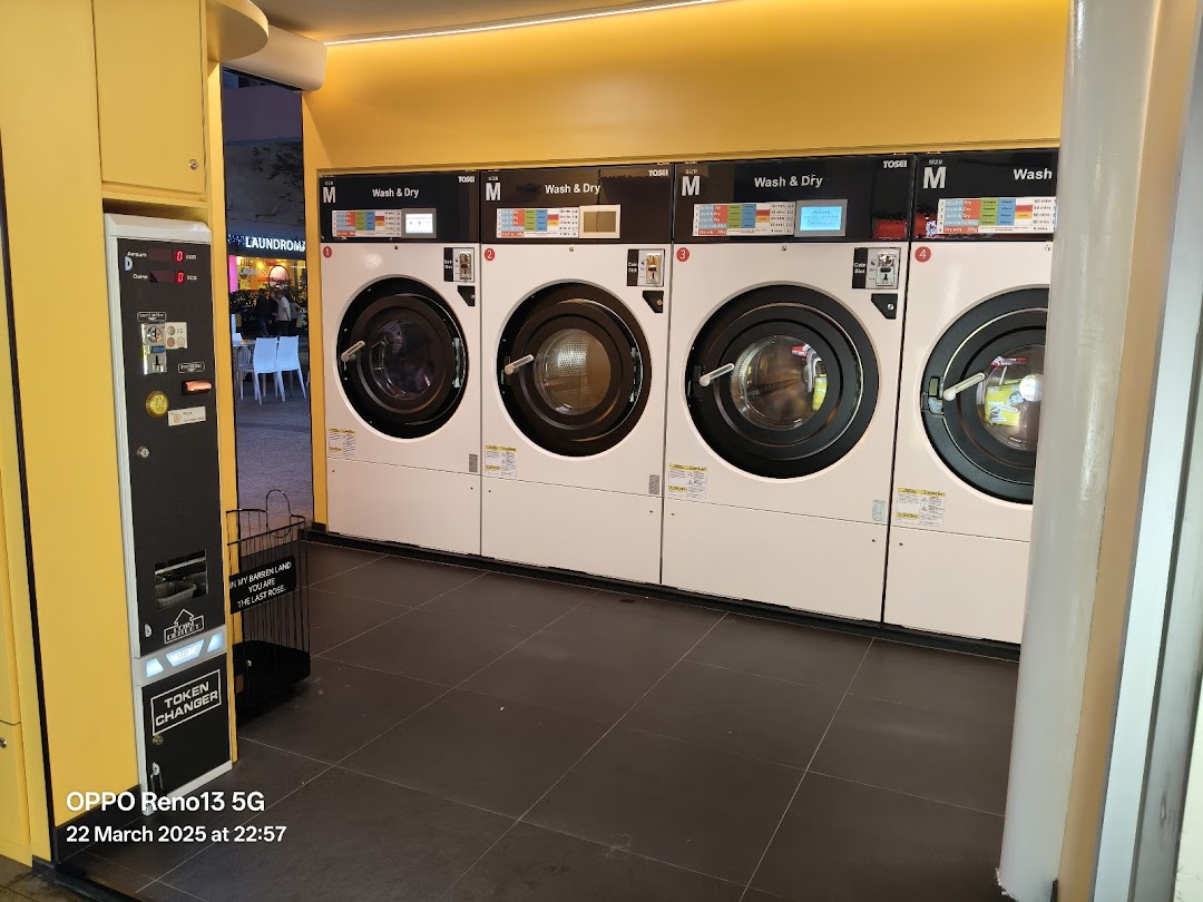 Orchard Laundromat, Singapore