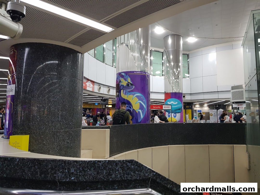 Orchard MRT Station NS22