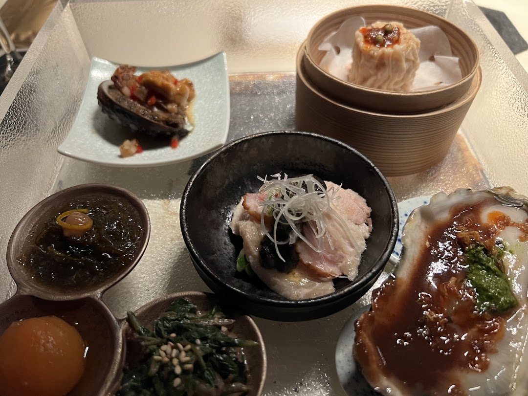 OUROBOROS - Tokyo Chinese -