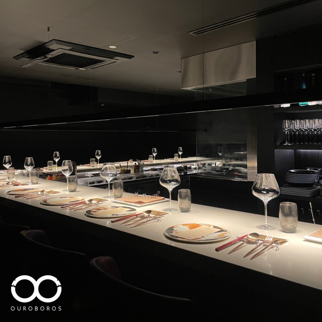 OUROBOROS - Tokyo Chinese -