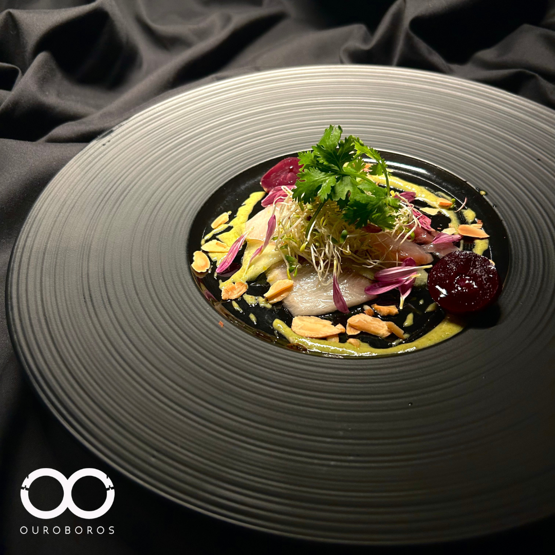 OUROBOROS - Tokyo Chinese -