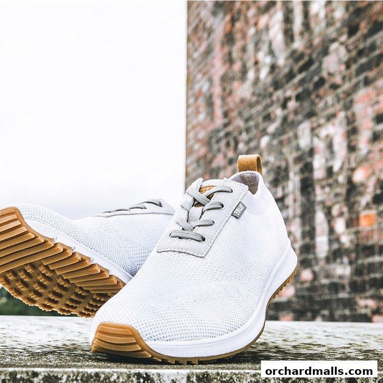 Pan-West Far East Shopping Centre