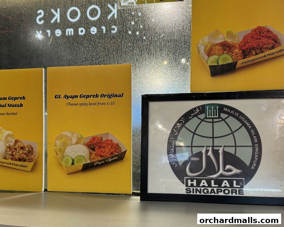 Menu page for Papa Ayam 313somerset