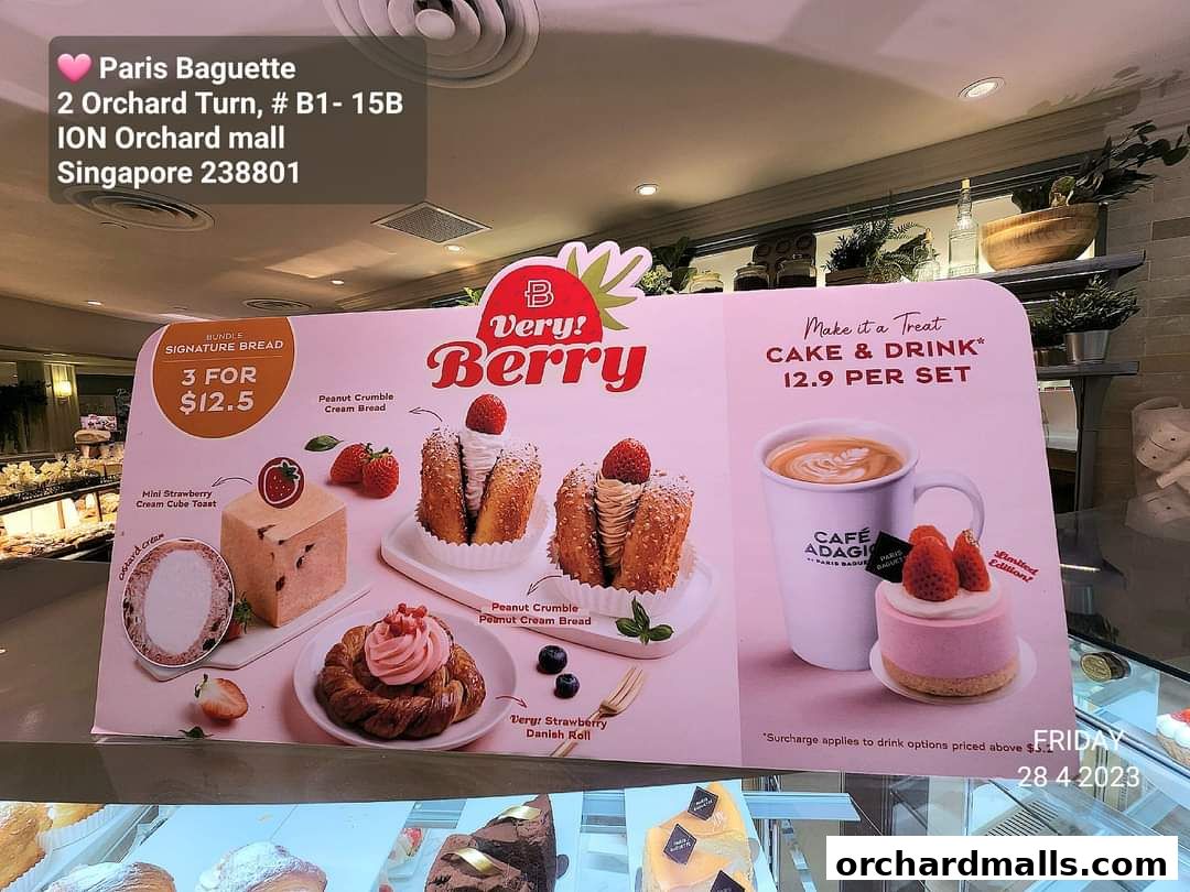 Paris Baguette offers a selection of signature breads, cakes, and drinks, including a cake and drink set.