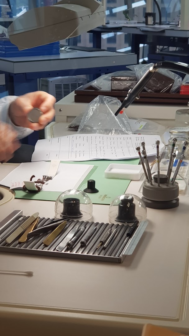 Patek Philippe Singapore Customer Service Centre Geneva Master Time Marketing SG Pte. Ltd.