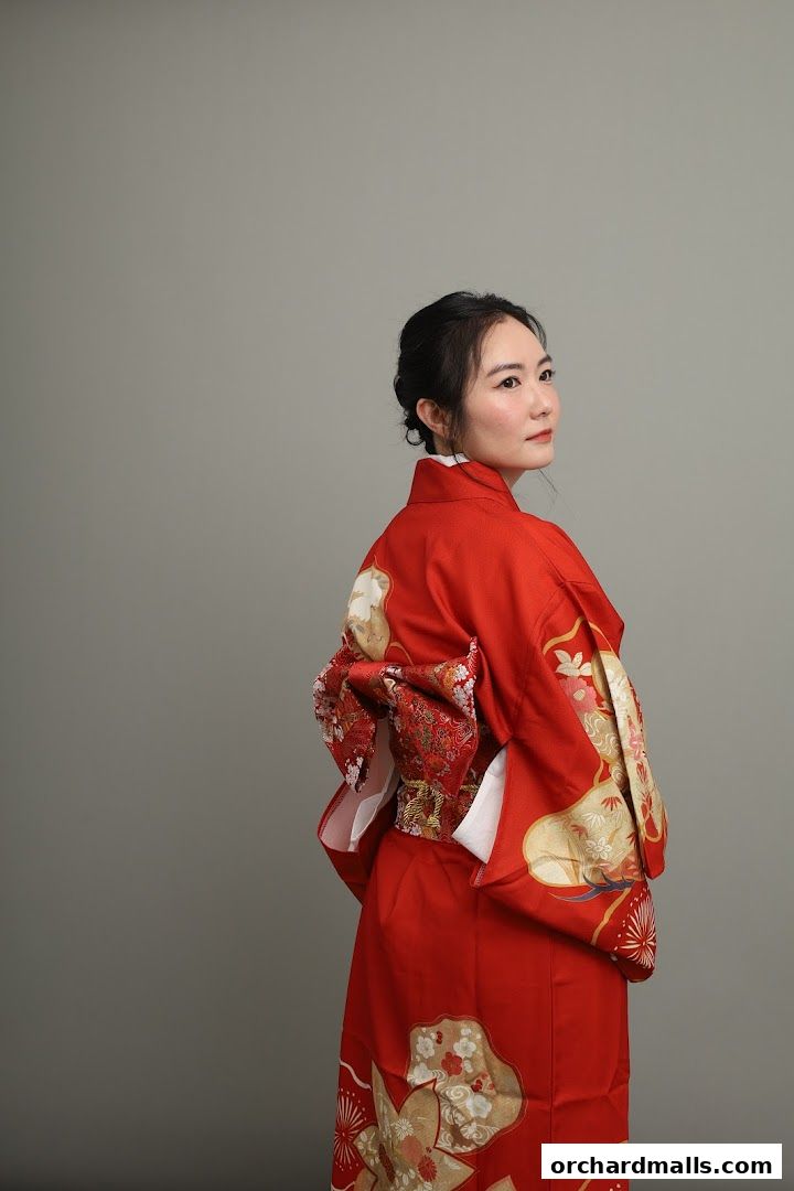 PhotoNow Photo Studio  Regular  large studio rooms  Money back satisfaction guarantee