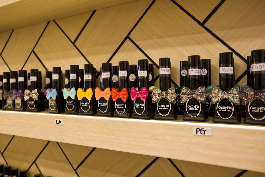 Picota Nail Spa ION Orchard