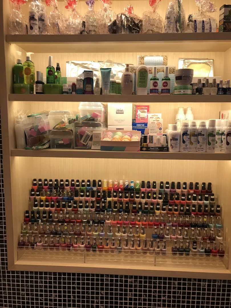 Picota Nail Spa ION Orchard