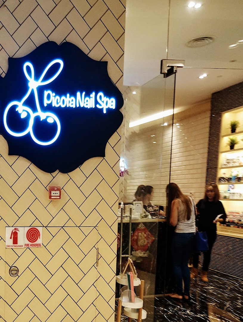 Picota Nail Spa ION Orchard
