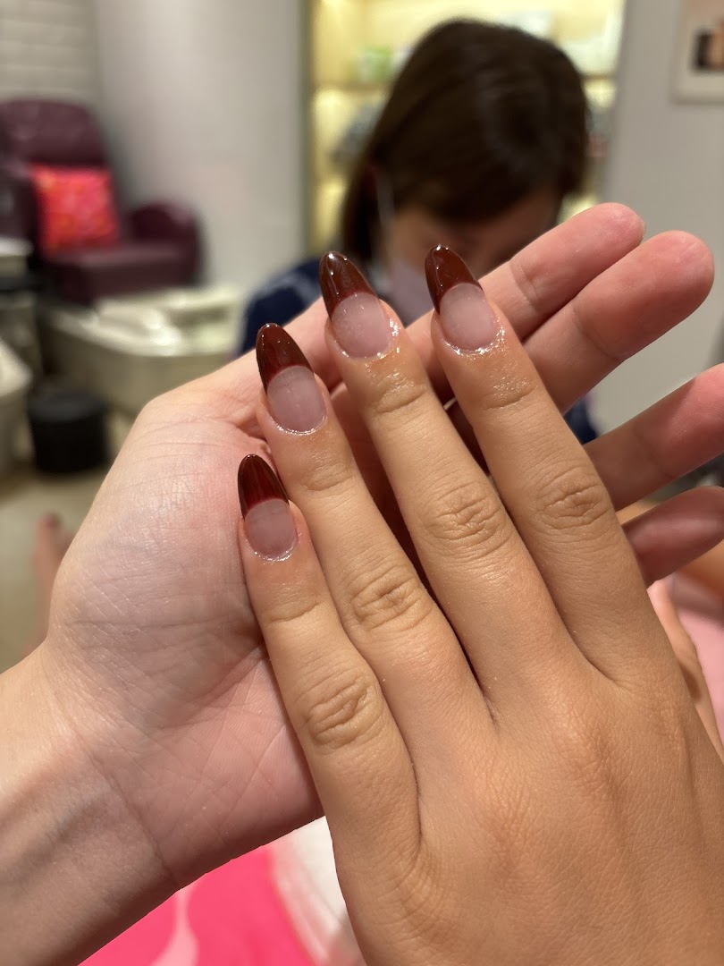 Picota Nail Spa ION Orchard