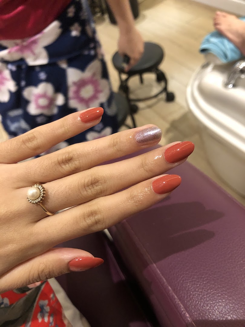 Picota Nail Spa ION Orchard