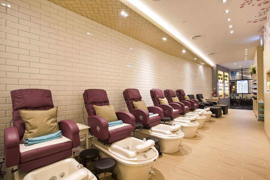 Picota Nail Spa ION Orchard