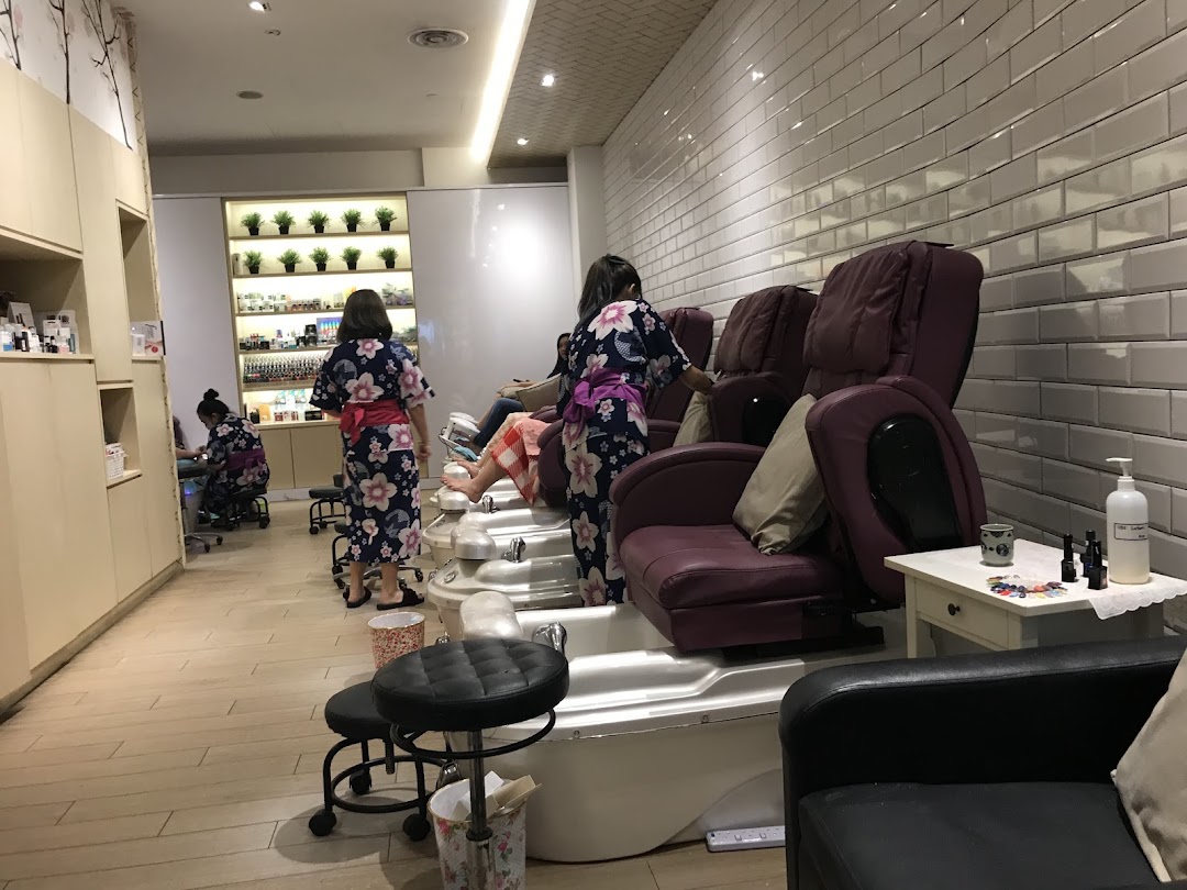 Picota Nail Spa ION Orchard