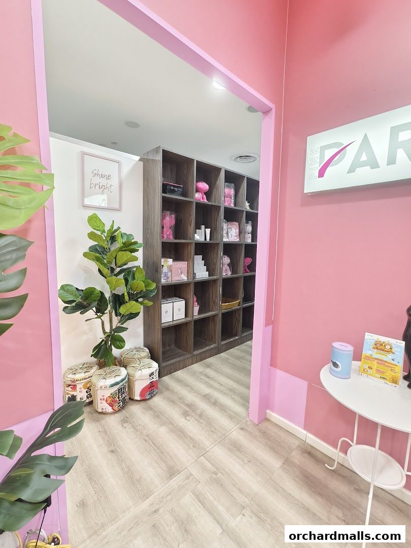 Pink Parlour Centrepoint Premium