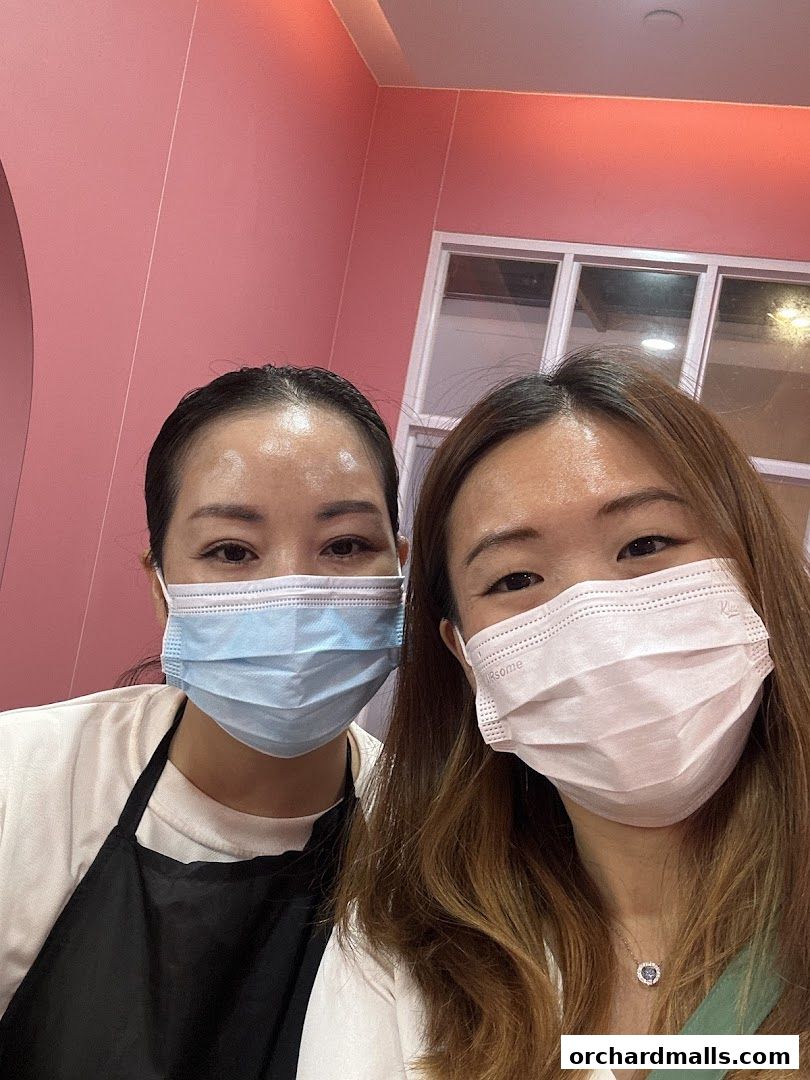 Pink Parlour Centrepoint Premium