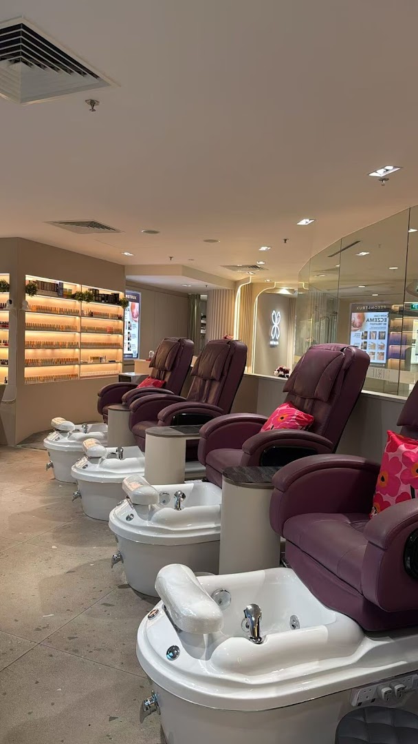 Pixie Nail Spa  Wheelock Place