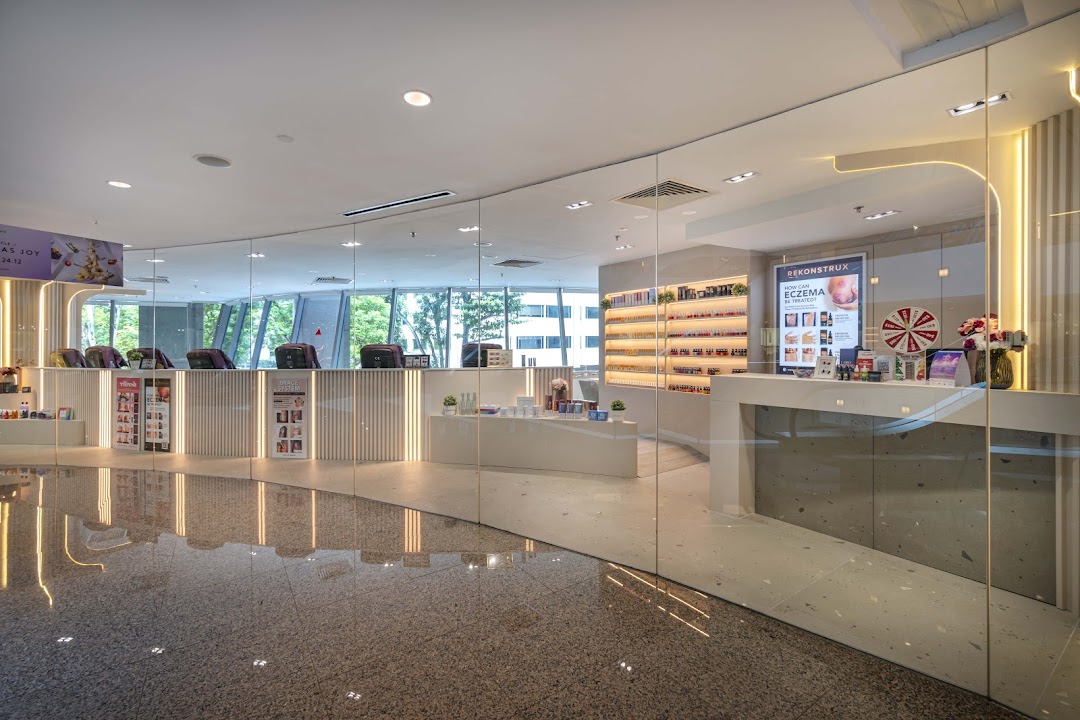 Pixie Nail Spa  Wheelock Place