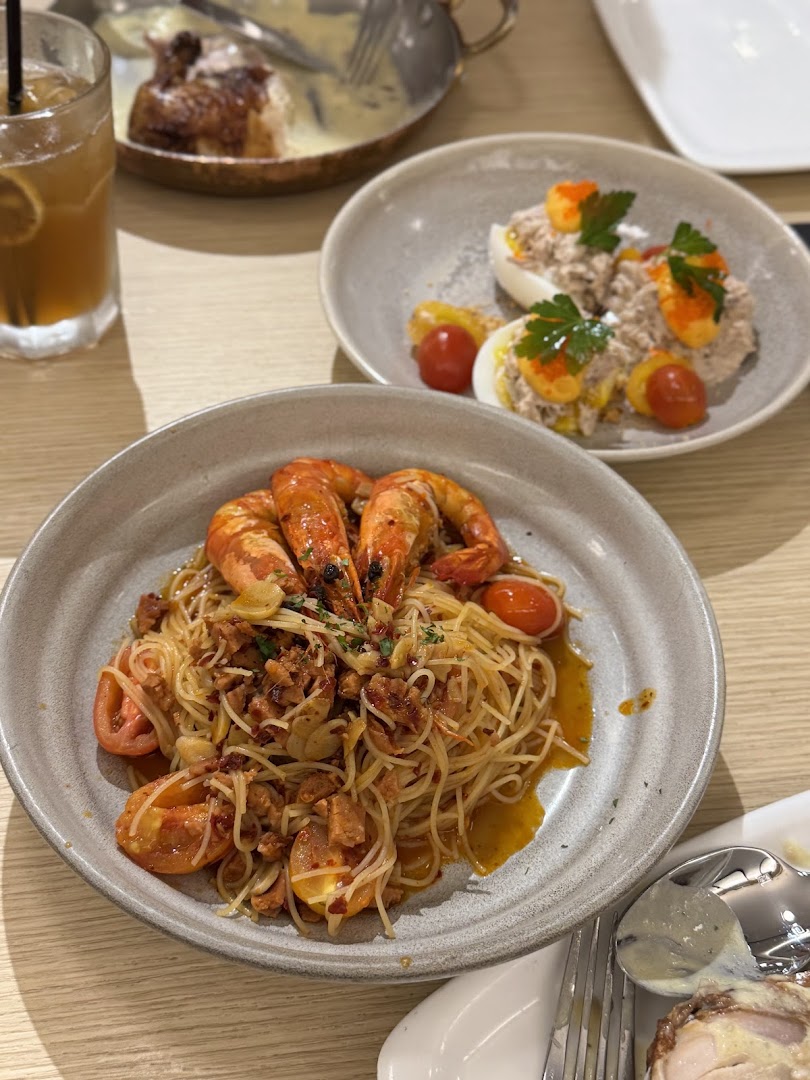 Poulet  Brasserie - ION Orchard