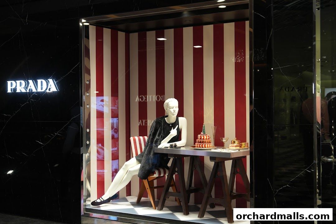 Prada Singapore Paragon