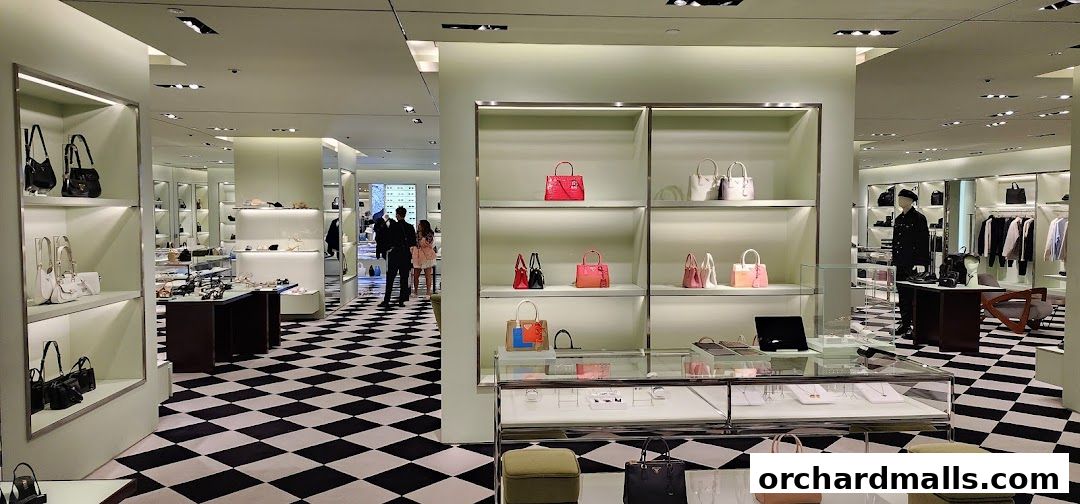 Prada Singapore Paragon