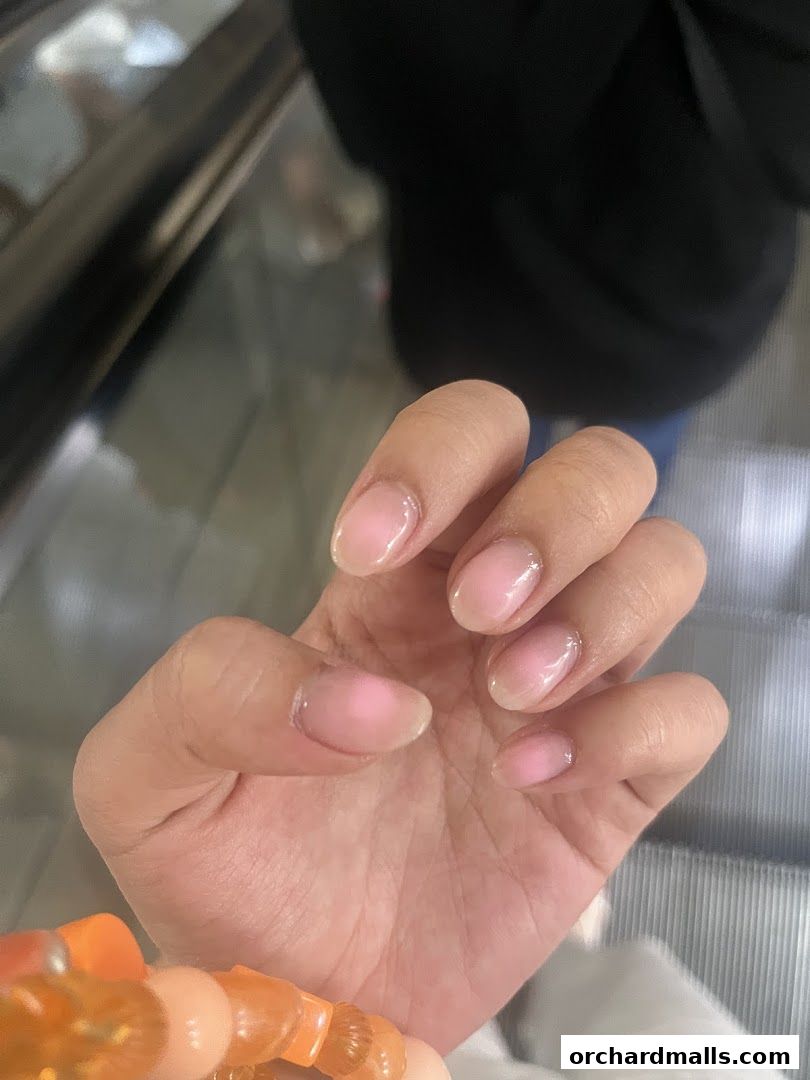 Qoosh Nail Spa Wisma Atria