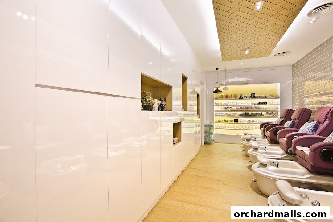 Qoosh Nail Spa Wisma Atria
