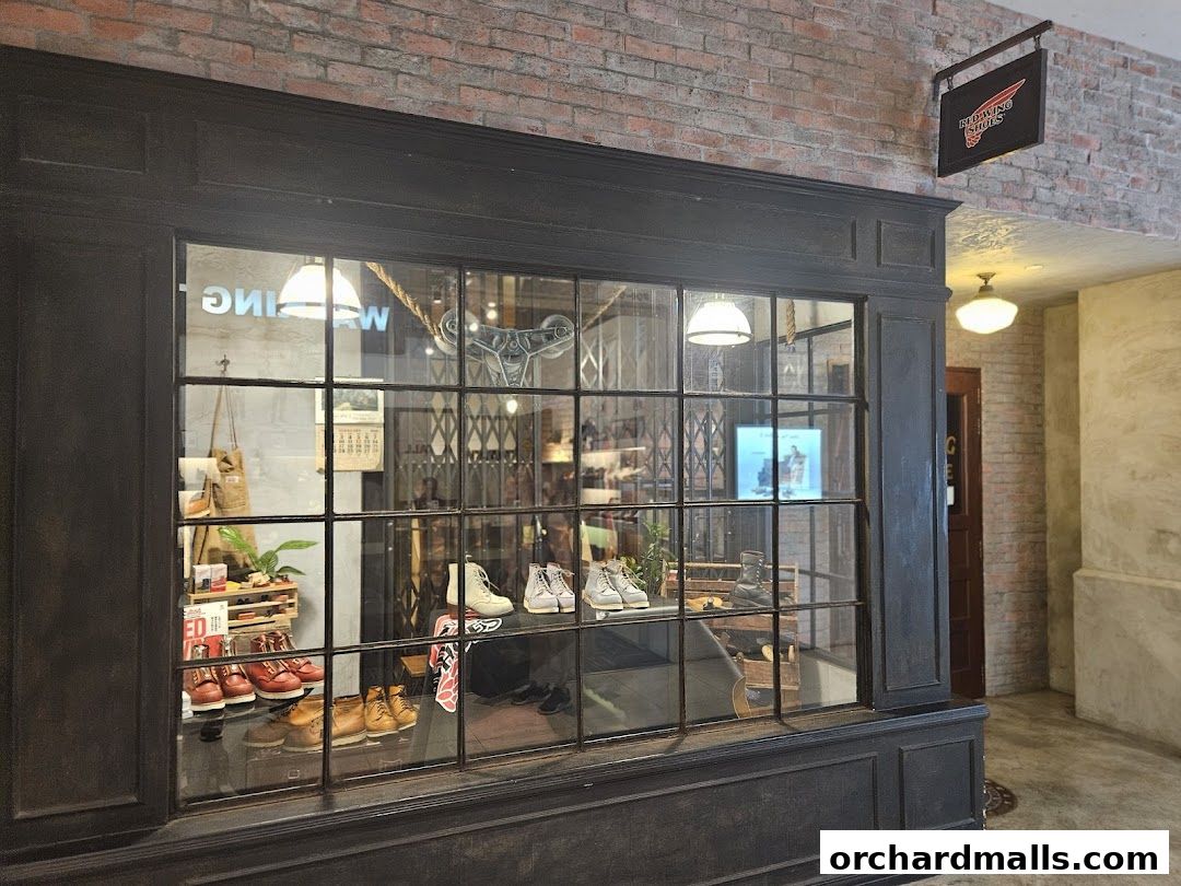 Red Wing Heritage Flagship Store