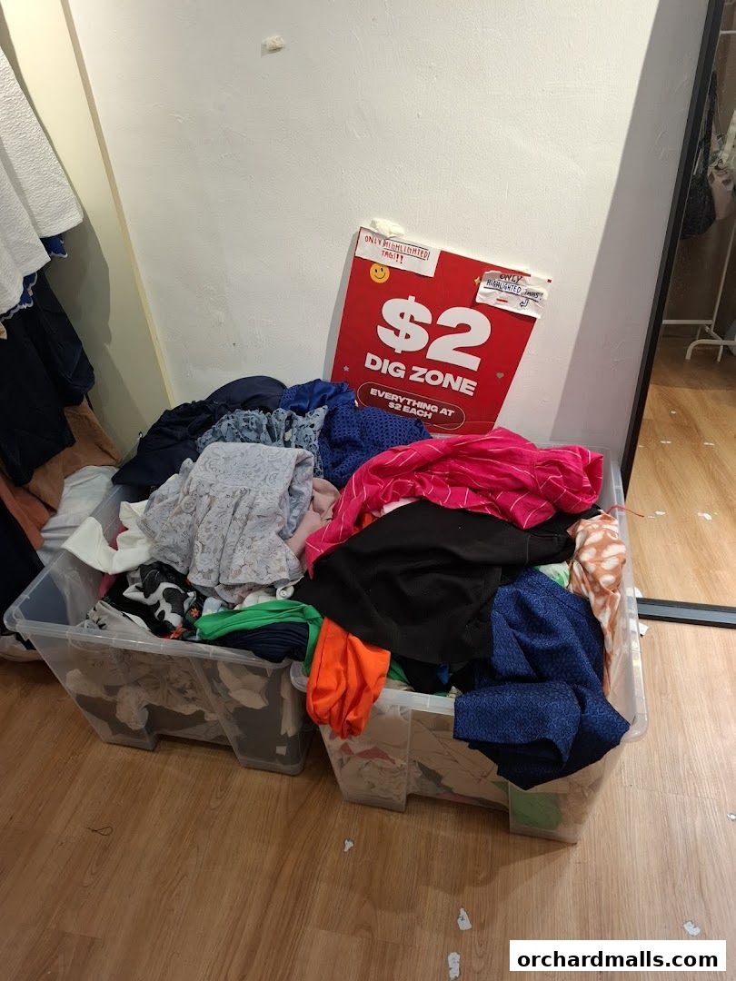 REFASH The Centrepoint