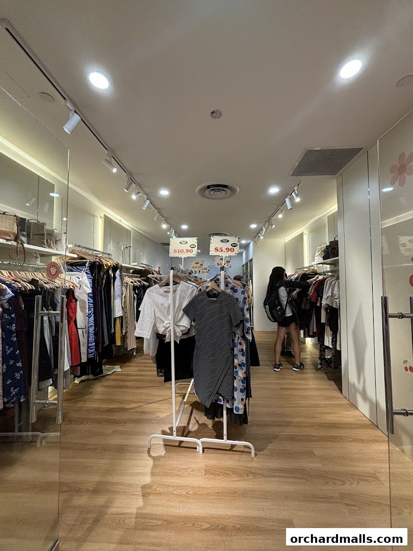 REFASH The Centrepoint